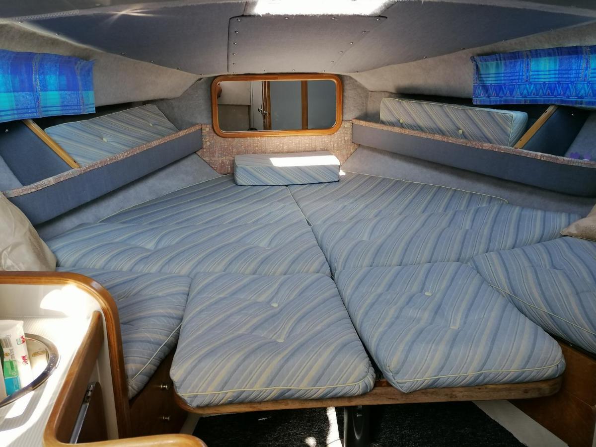 לה רושל Sejour Insolite Sur Un Yacht. Bateau Hotel A Quai. מראה חיצוני תמונה